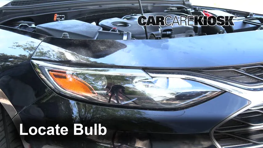 2020 Chevrolet Malibu LT 1.5L 4 Cyl. Turbo Éclairage Feux de croisement (remplacer l'ampoule)